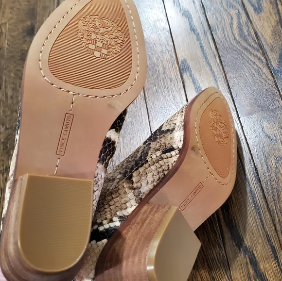 Vince Camuto NWOT boots - Picture 5 of 6
